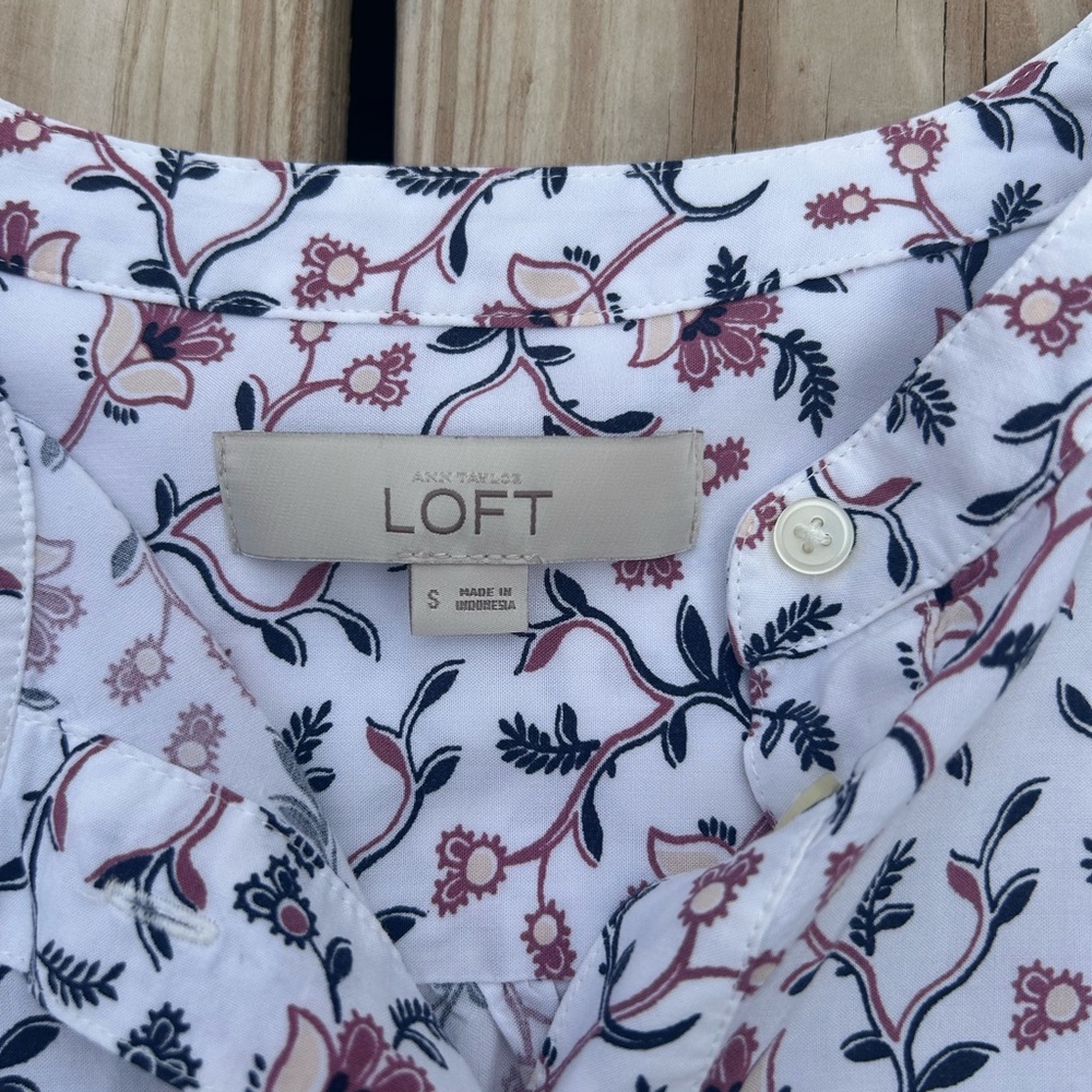 LOFT‎ Top Blouse Womens Small Multicolor Floral Popover Rayon Long Sleeve Casual - Picture 2 of 14